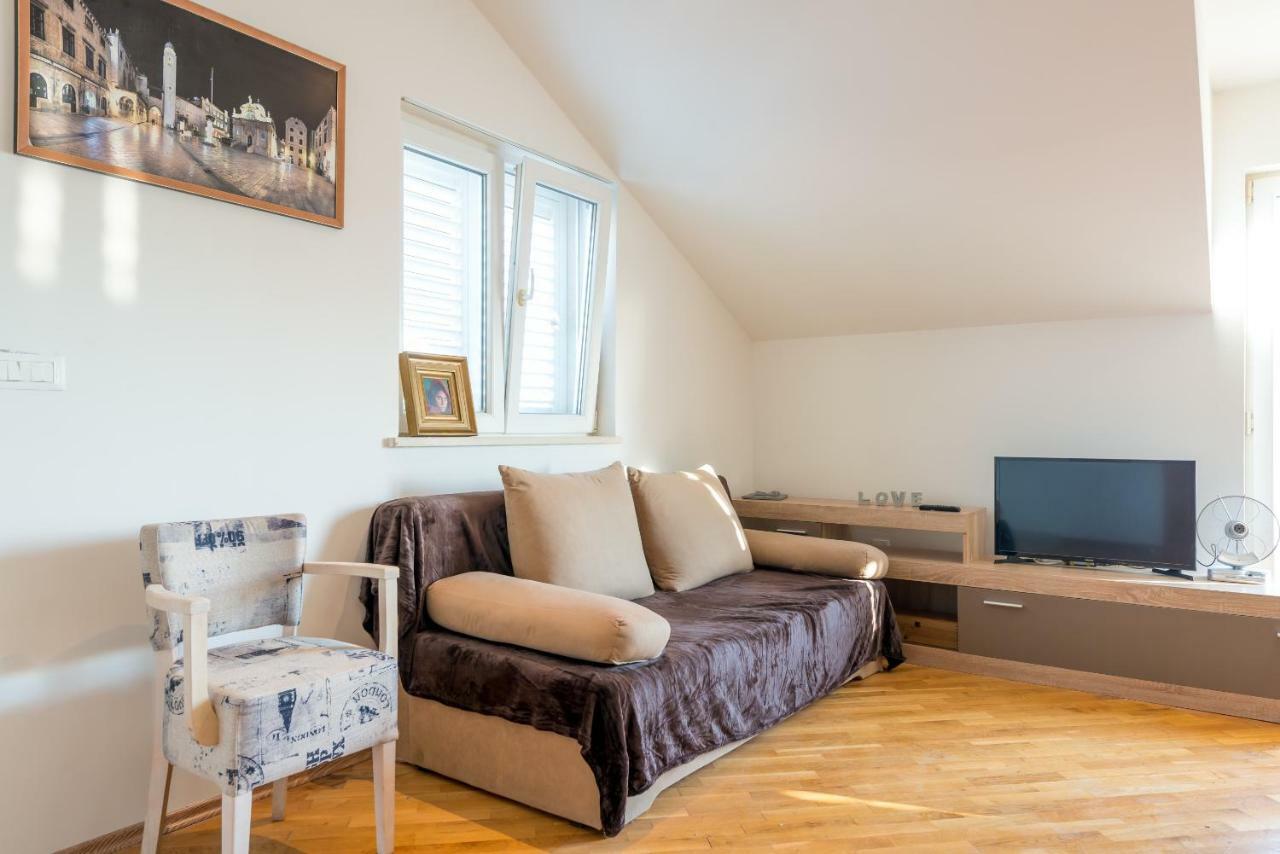 Majestic Lookout - Apartment Rixi Dubrovnik Exterior photo